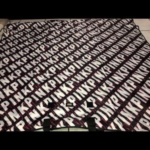 Victoria’s Secret Pink - Packable Blanket